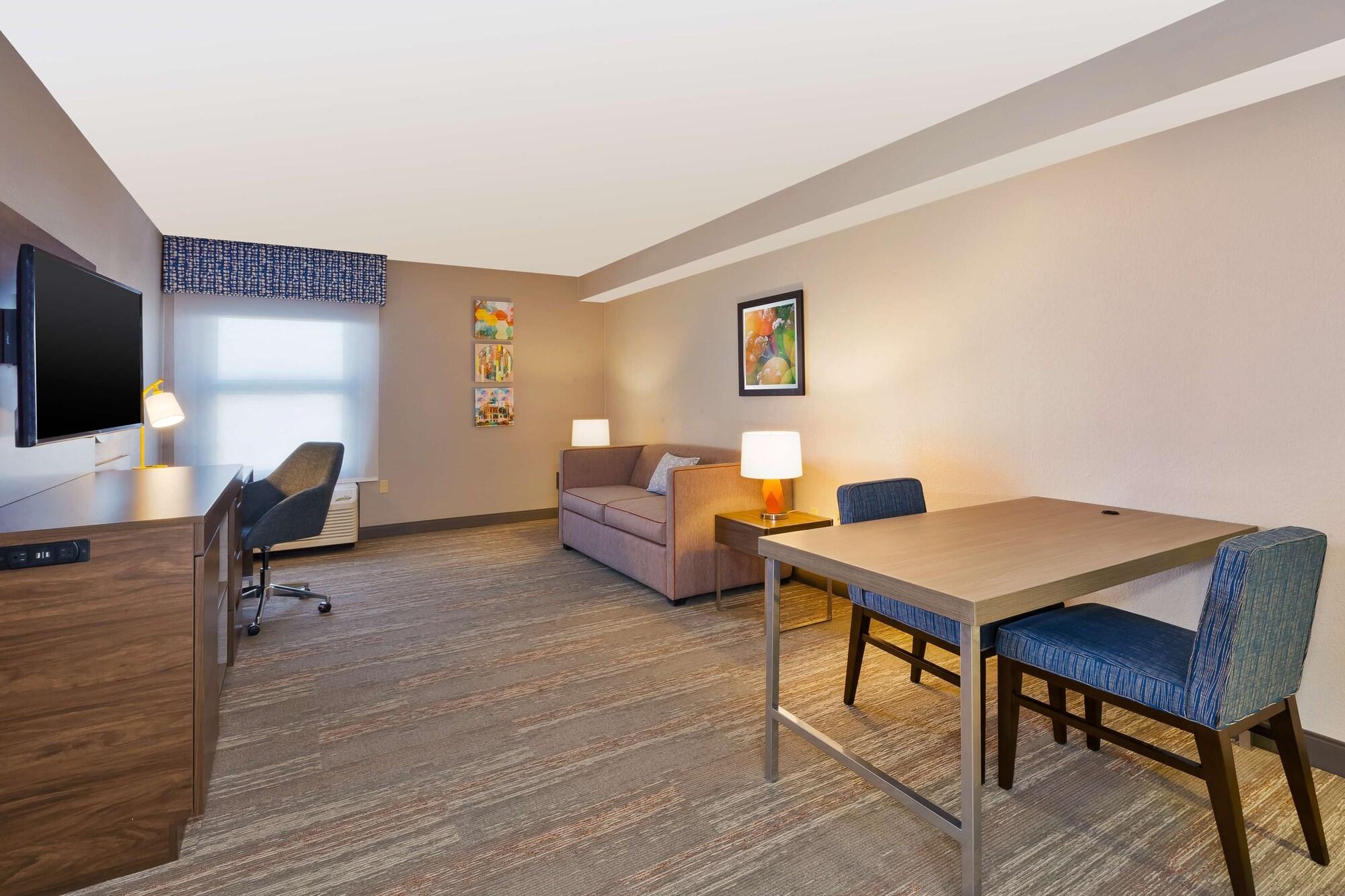 Hampton Inn Princeton Bagian luar foto