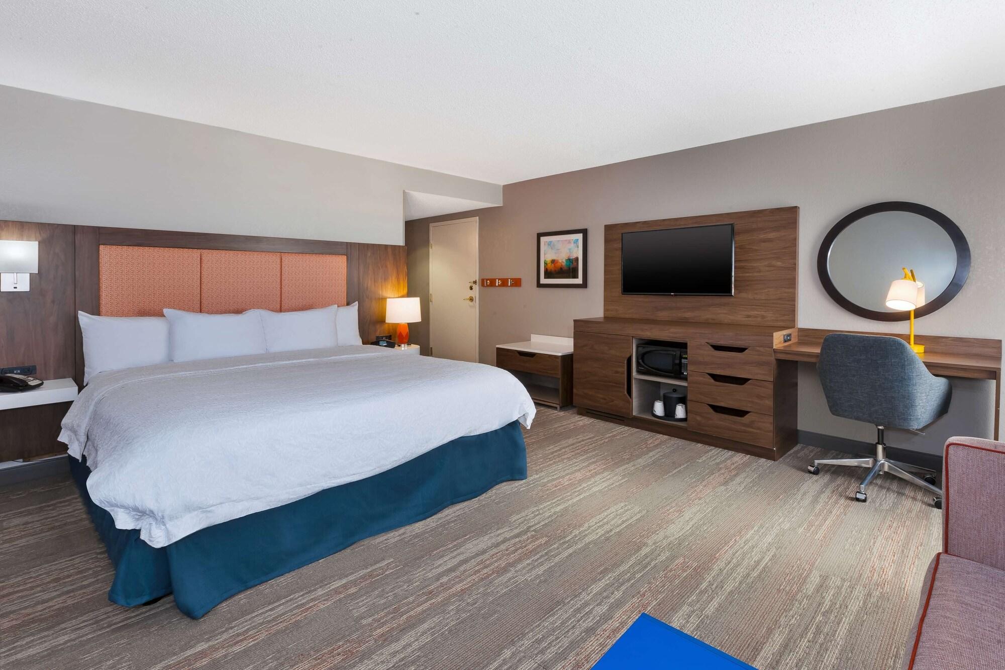 Hampton Inn Princeton Bagian luar foto