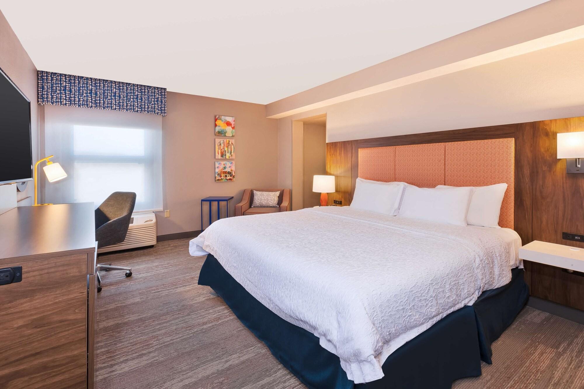 Hampton Inn Princeton Bagian luar foto