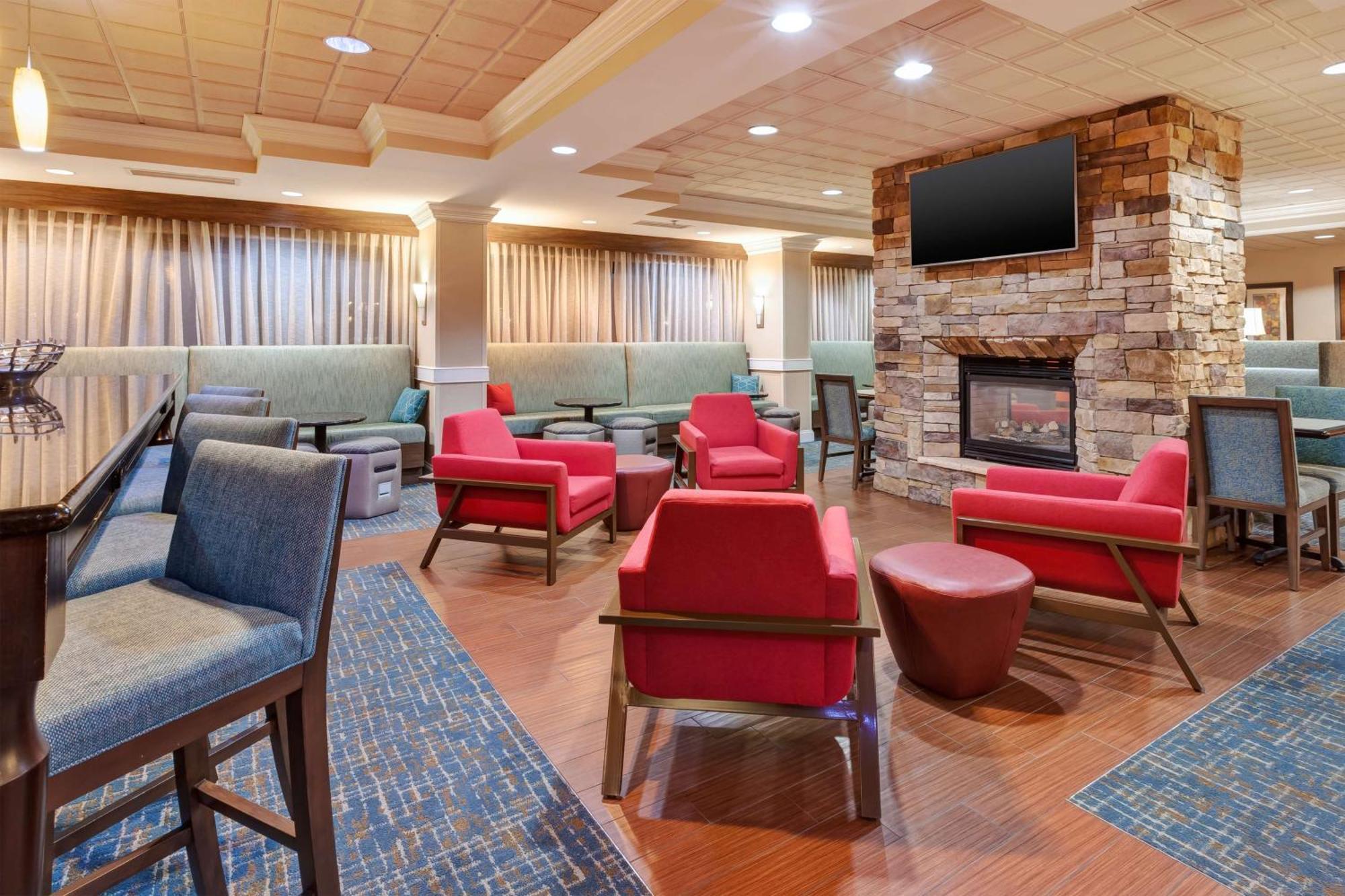 Hampton Inn Princeton Bagian luar foto